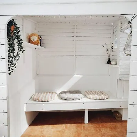 Semi-detached House In The Historic Center - Vakantiehuis *